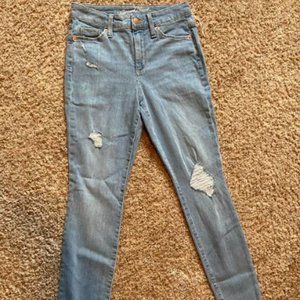 Universal thread blue jeans for girls